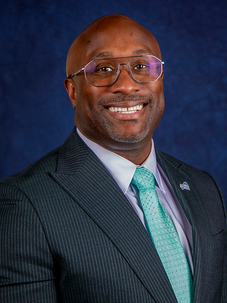 Dr Lennor M Johnson